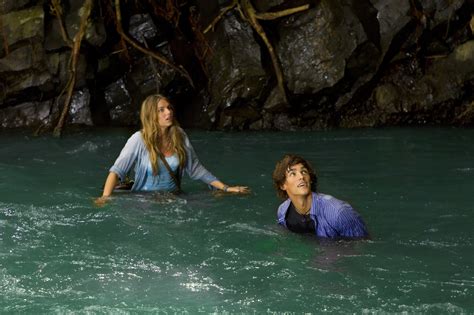 bluelagoon:theawakening 2012|Blue Lagoon: The Awakening (TV Movie 2012) .